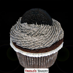 Cookies N Cream Gourmet Cupcake - Triolo's Bakery