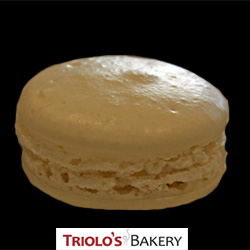 Almond French Macaron